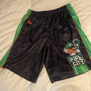 Pipe City Mushroom King Shore Lacrosse Black and Green Shorts size medium